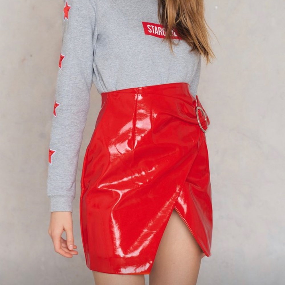 Red Buckle High Waist Detail Patent Skirt